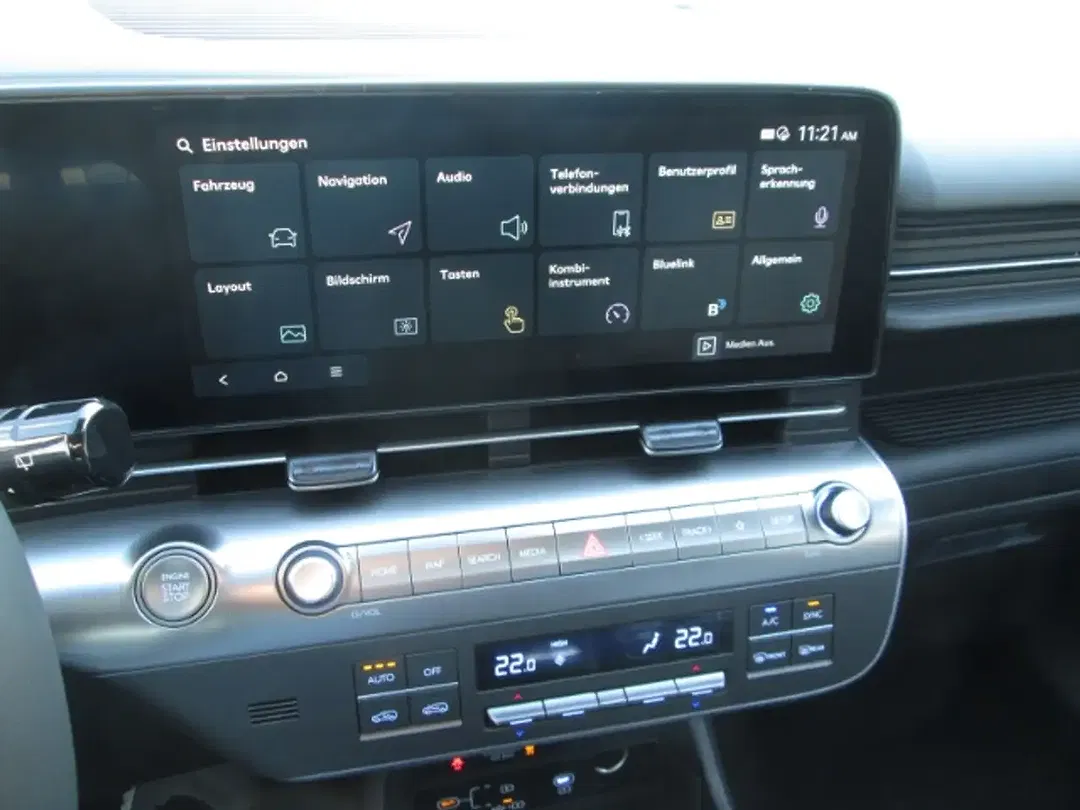 Hyundai KONA Select - Thumbnail 12