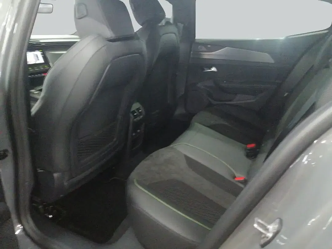 Peugeot 408 145 100 e-DSC6 Hybrid GT Exclusive - Thumbnail 9