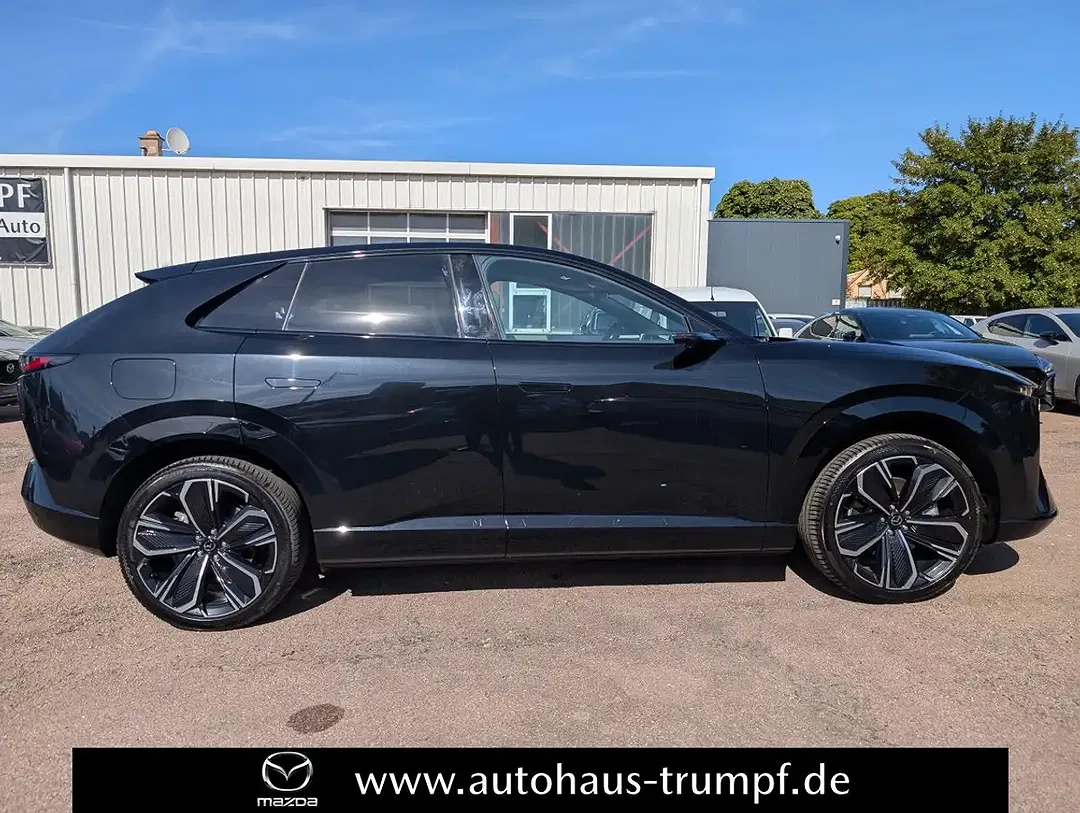 Mazda CX-6e EV Takumi Plus - Thumbnail 3