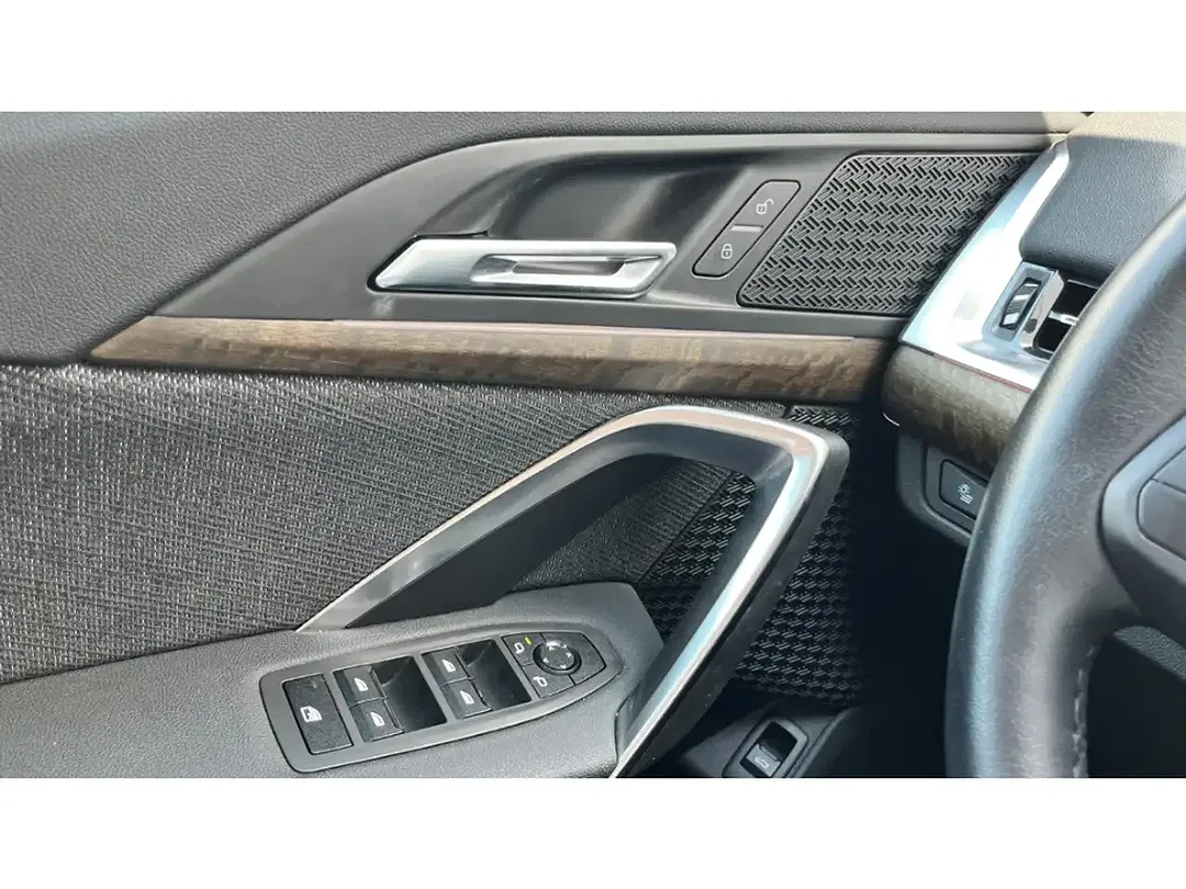 BMW X1 sDrive - Thumbnail 12