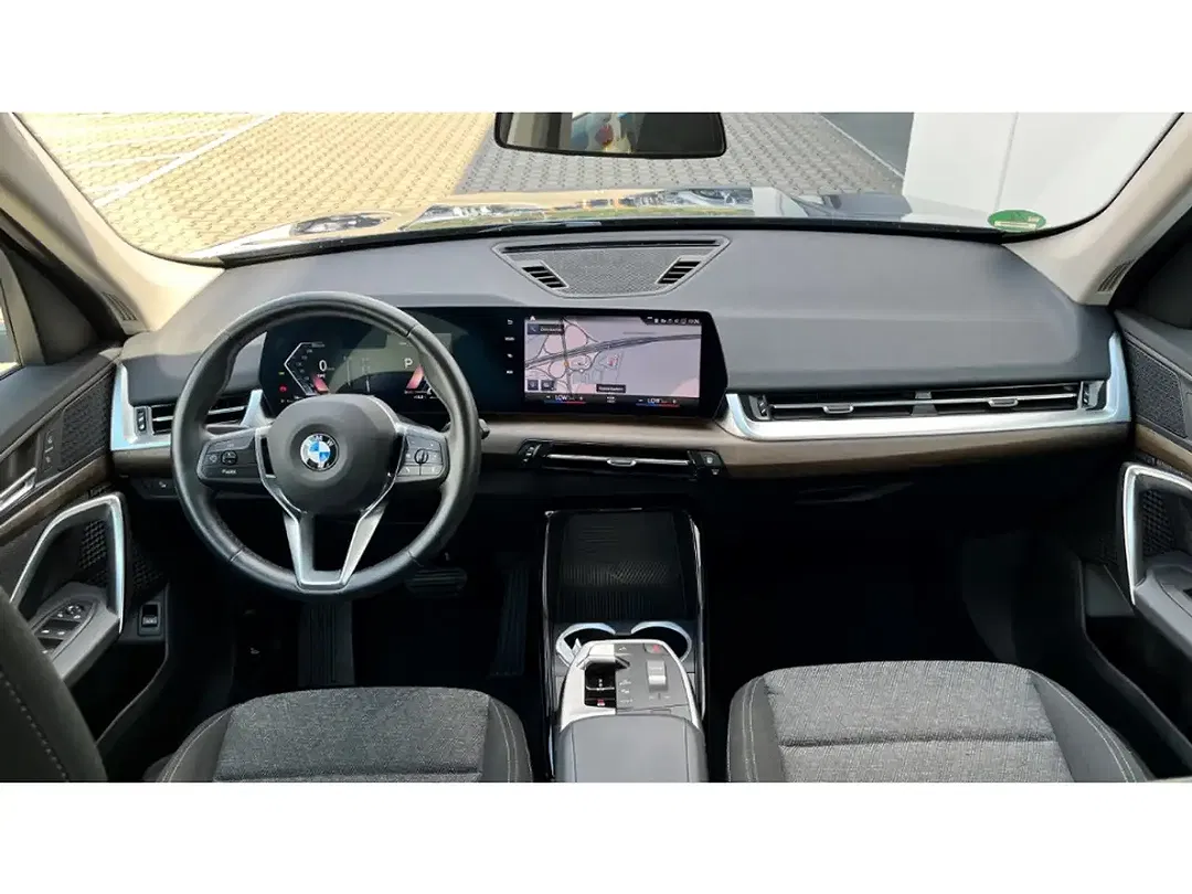 BMW X1 sDrive - Thumbnail 8
