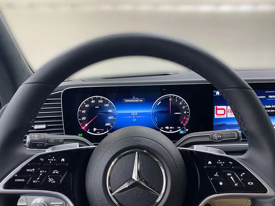 Mercedes-Benz GLE 350 4MATIC AMG - Thumbnail 9