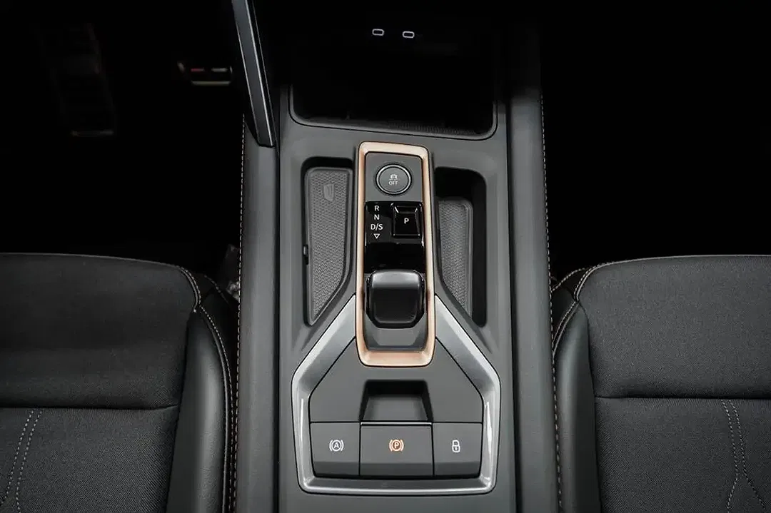 CUPRA Formentor 1.5 eTSI DSG AUT - Thumbnail 12