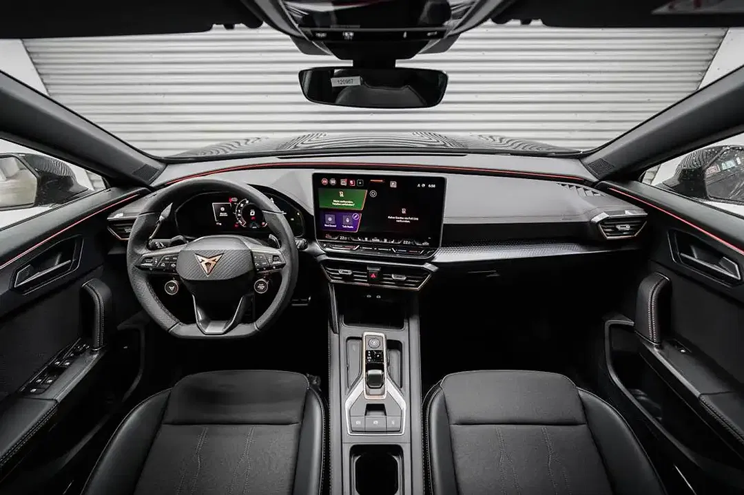 CUPRA Formentor 1.5 eTSI DSG AUT - Thumbnail 6