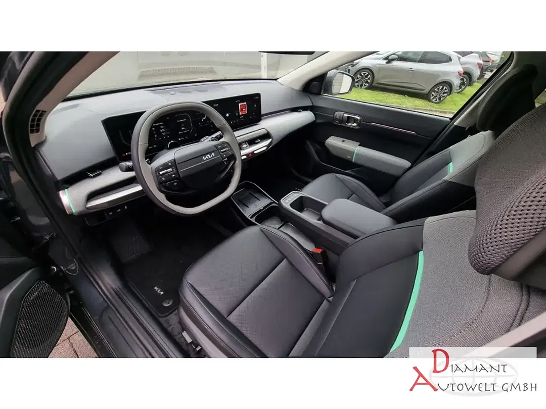 Kia EV4 Earth - Thumbnail 5
