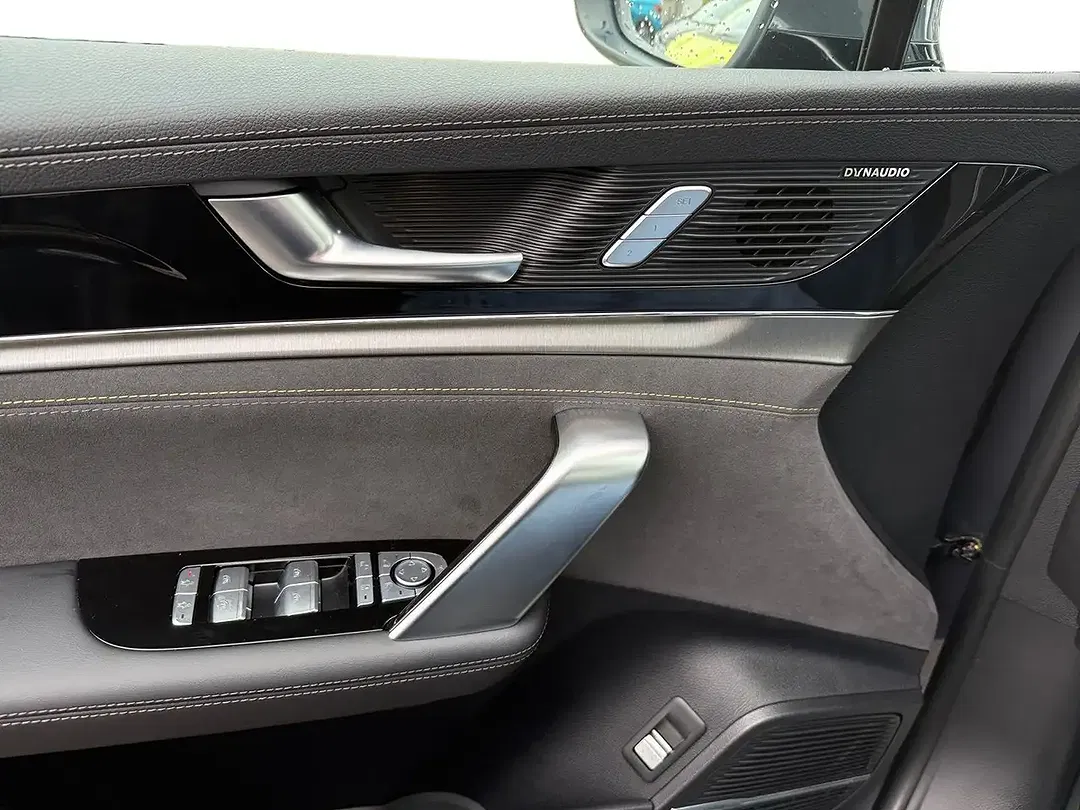 BYD Tang EV Flagship - foto 14