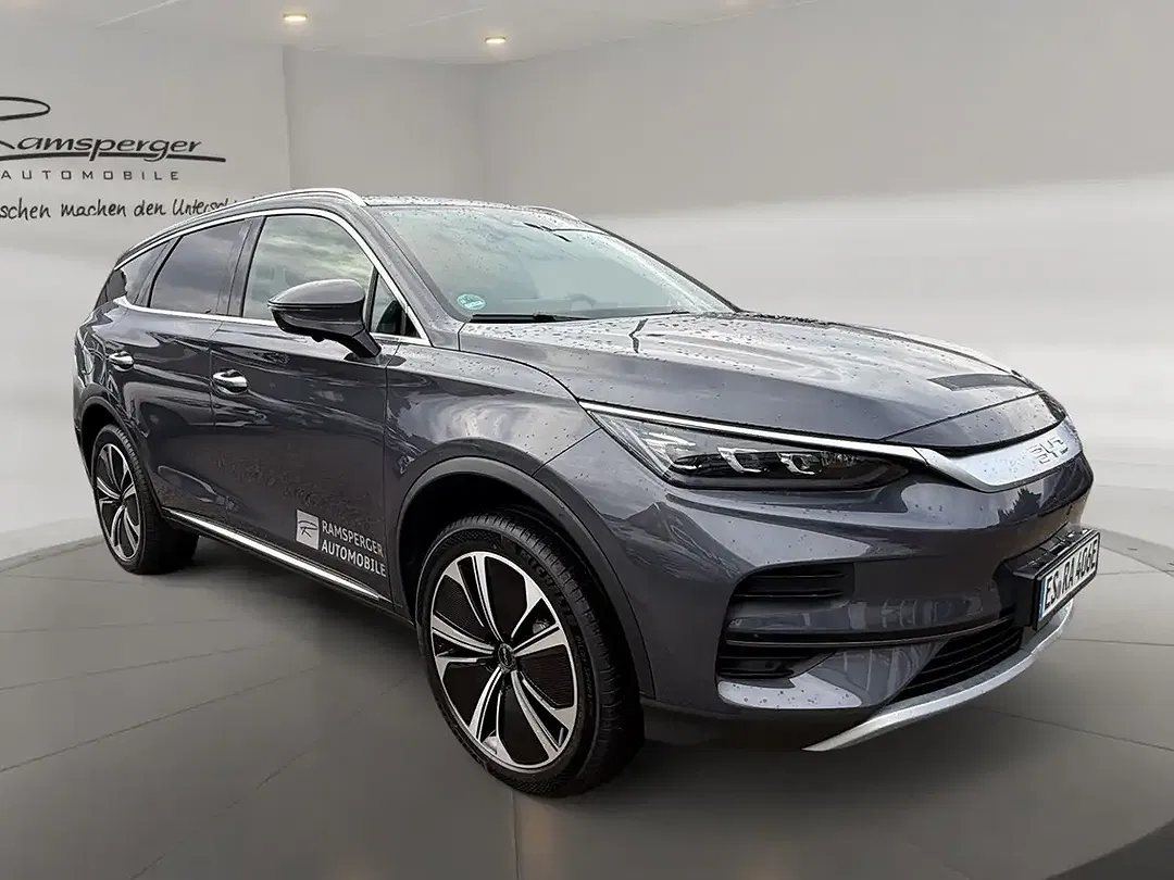 BYD Tang EV Flagship - Thumbnail 5