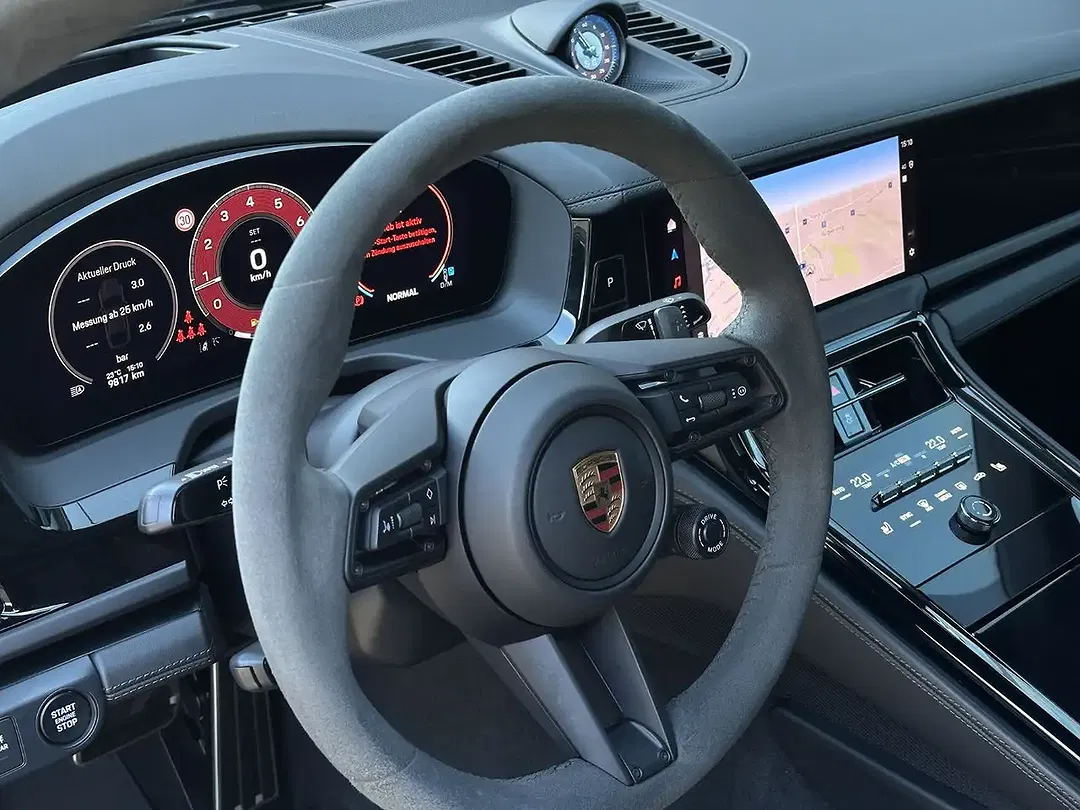 Porsche Panamera GTS - Thumbnail 7
