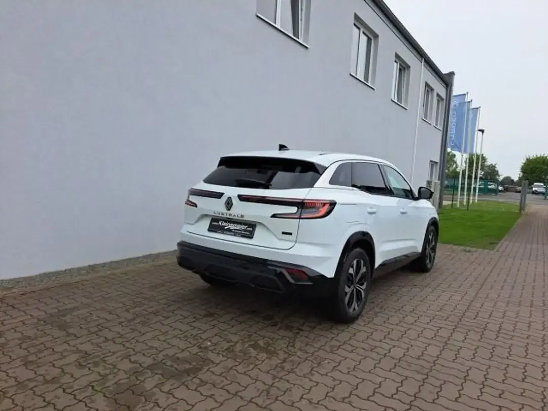 Renault Austral E-Tech Hybrid - Thumbnail 4