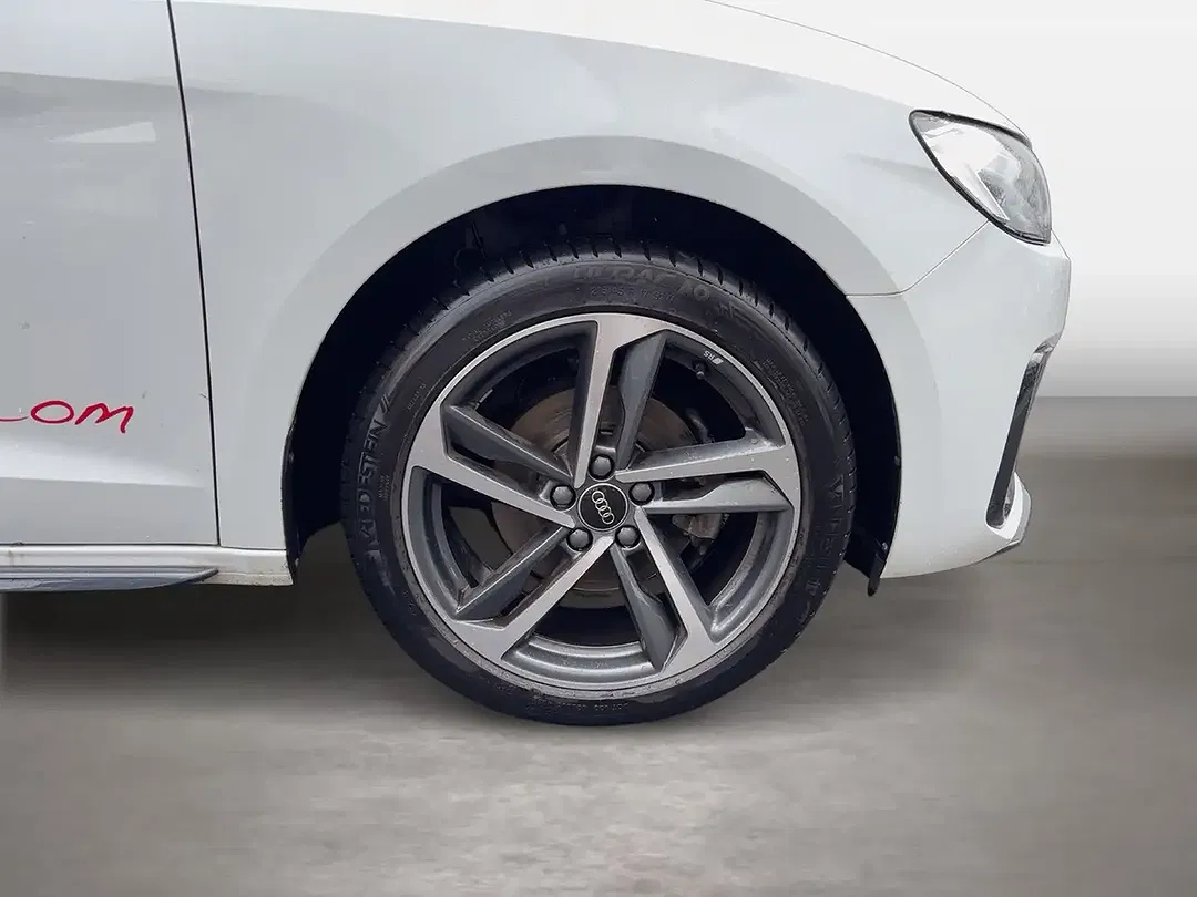 Audi A1 30 TFSI S tronic Sportback advanced - Thumbnail 6