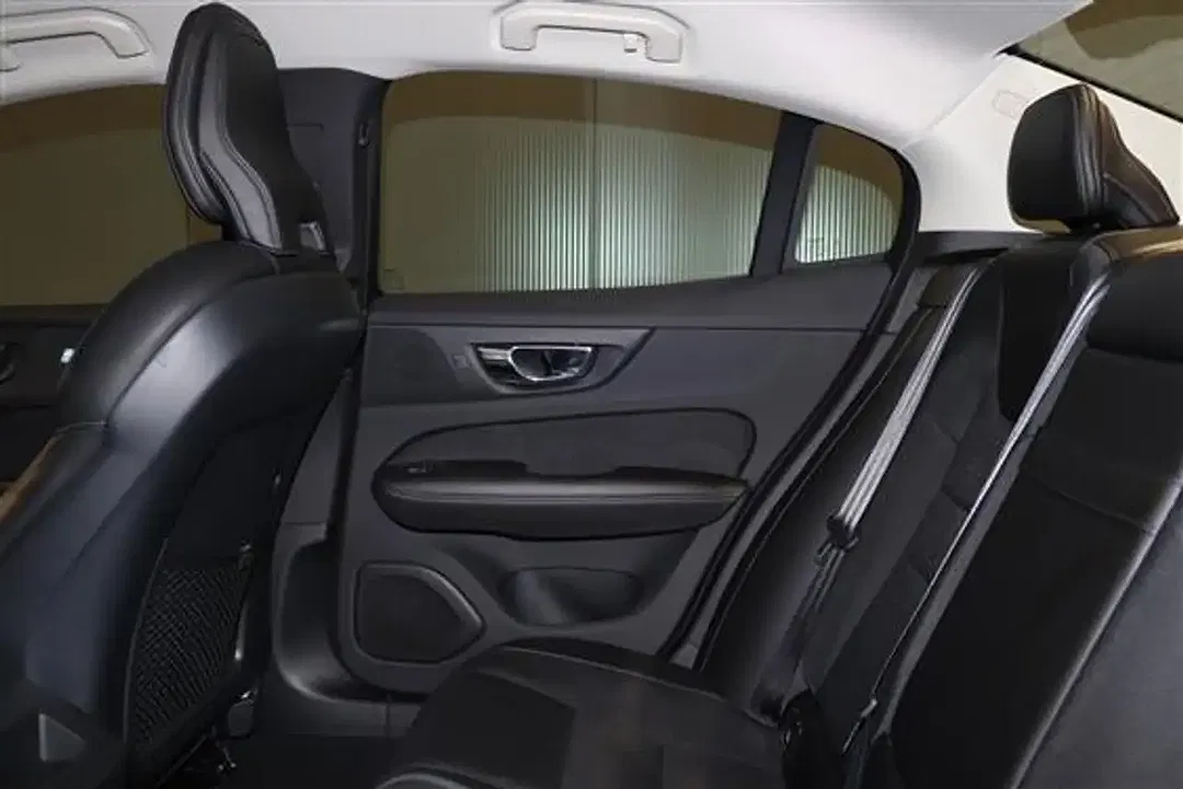 Volvo S60 T4 Geartronic Momentum Pro - Thumbnail 6