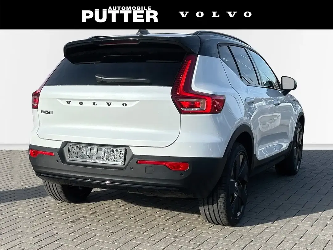 Volvo EX40 Single Motor Extended Range Plus Black Edition - foto 2