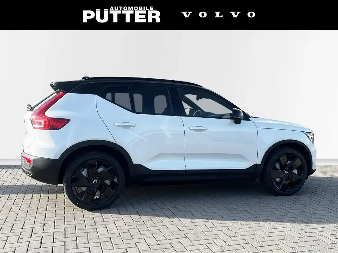 Volvo EX40 Single Motor Extended Range Plus Black Edition - Thumbnail 6