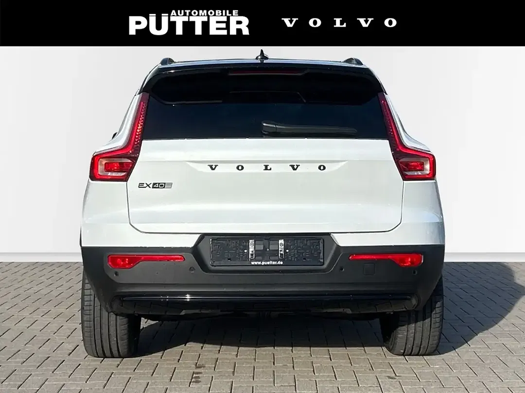 Volvo EX40 Single Motor Extended Range Plus Black Edition - Thumbnail 7
