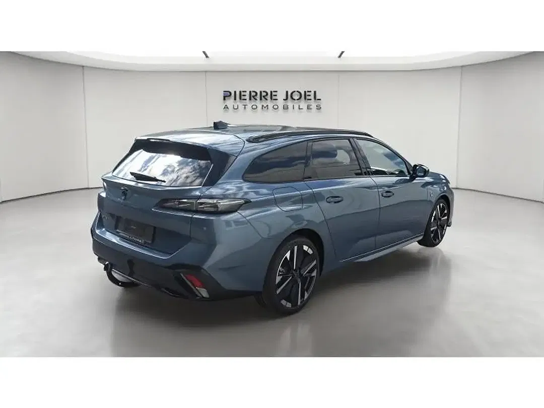 Peugeot 308 GT - Thumbnail 6