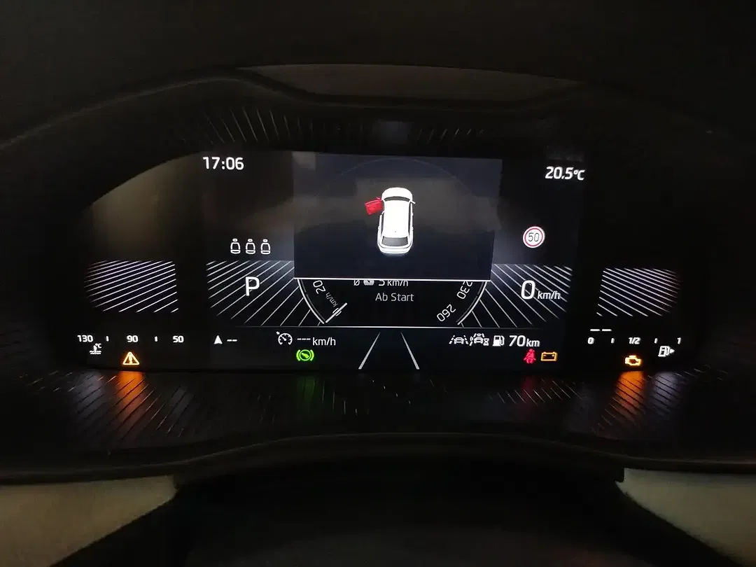 Skoda Kamiq 1.0 TSI Selection - Thumbnail 13