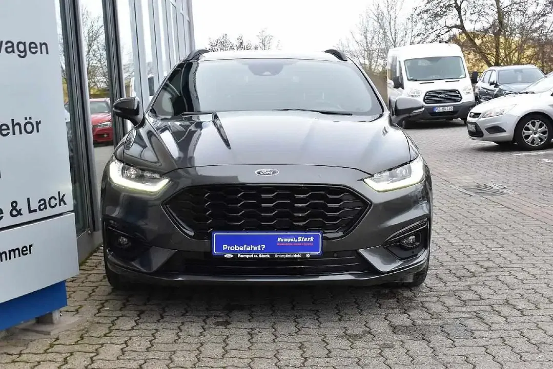 Ford Mondeo Hybrid ST-Line - Thumbnail 3
