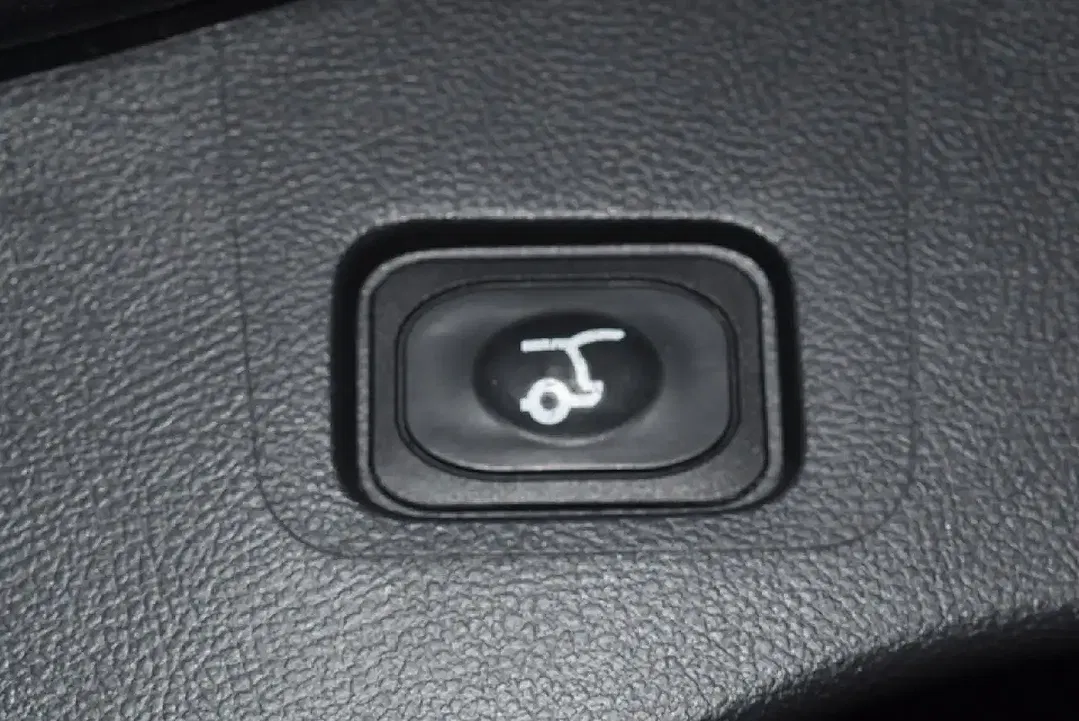 Ford Mondeo Hybrid ST-Line - Thumbnail 7