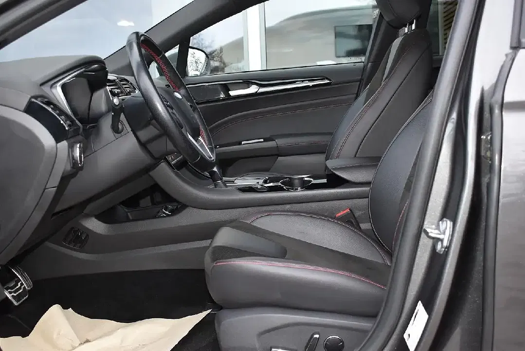 Ford Mondeo Hybrid ST-Line - Thumbnail 8
