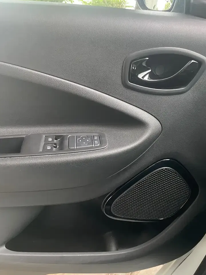 Renault ZOE Z.E. 50 Life - Thumbnail 14