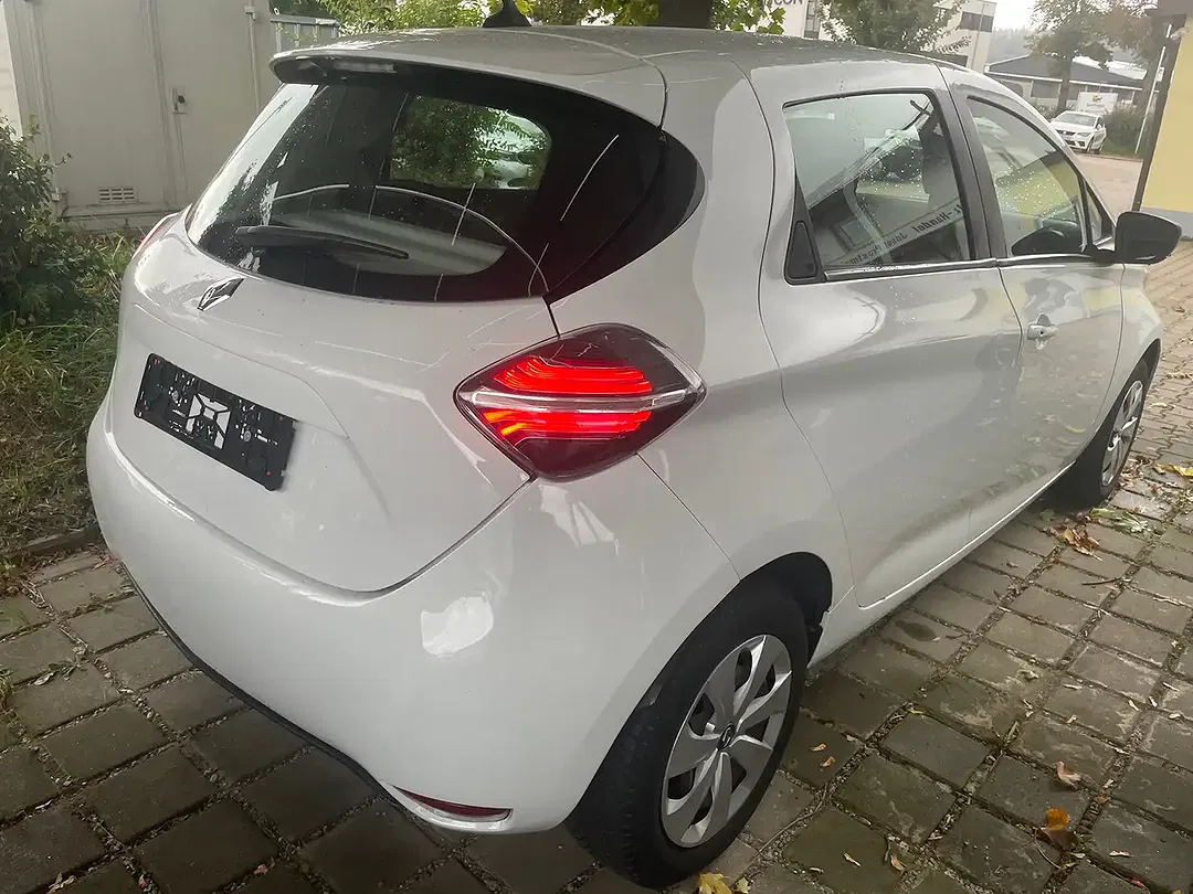 Renault ZOE Z.E. 50 Life - Thumbnail 3