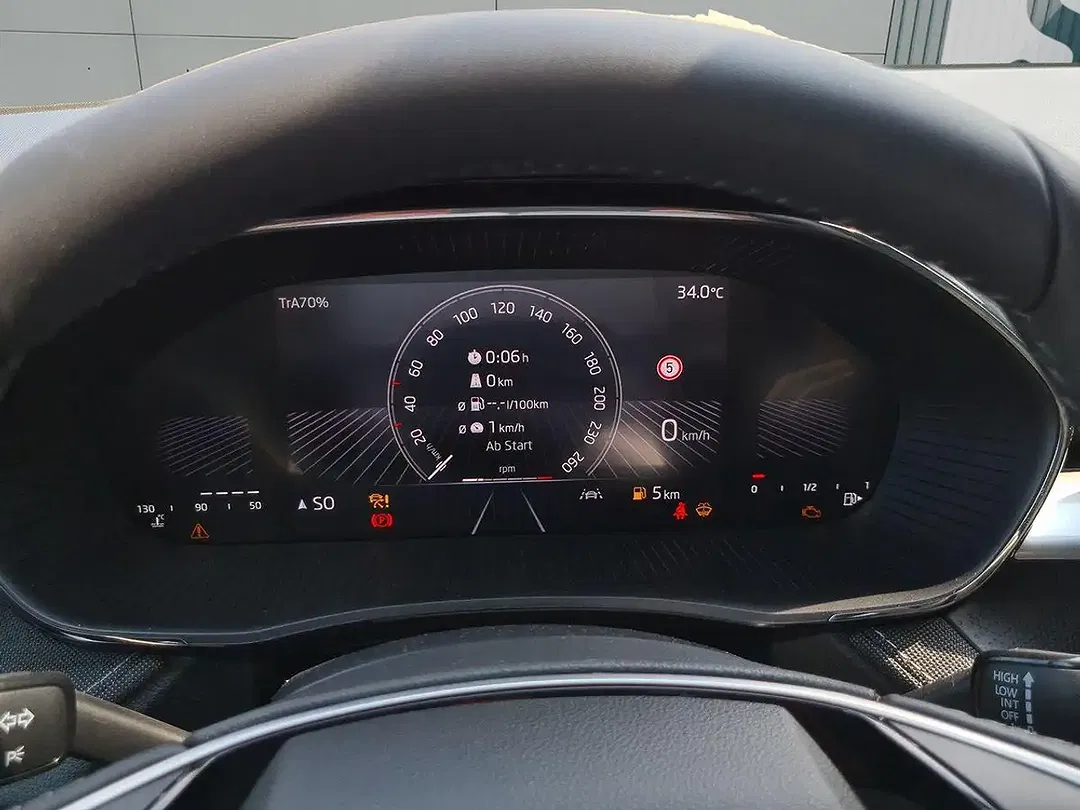 Skoda Fabia 1.0 TSI - Thumbnail 12