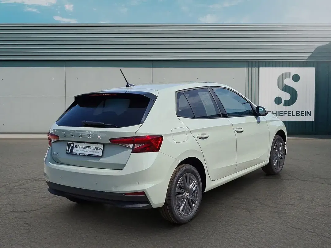 Skoda Fabia 1.0 TSI - Thumbnail 4