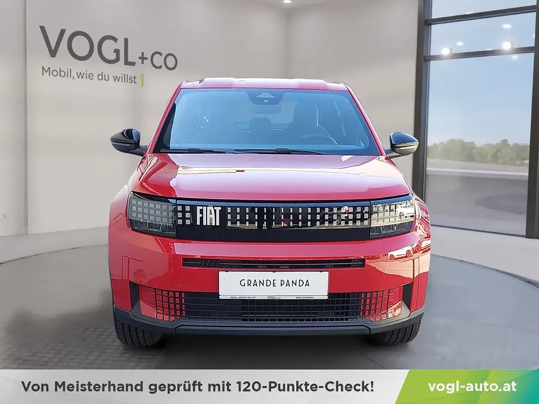 Fiat Grande Panda EV RED - Thumbnail 6