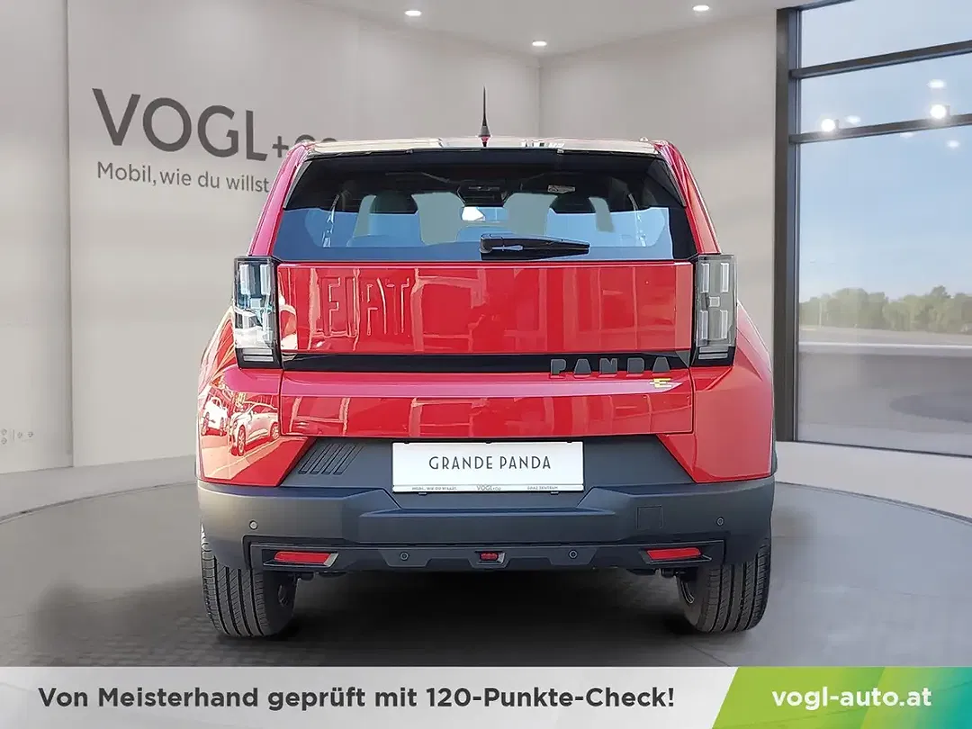 Fiat Grande Panda EV RED - Thumbnail 7