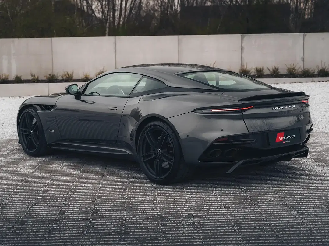 Aston Martin DBS - Thumbnail 11
