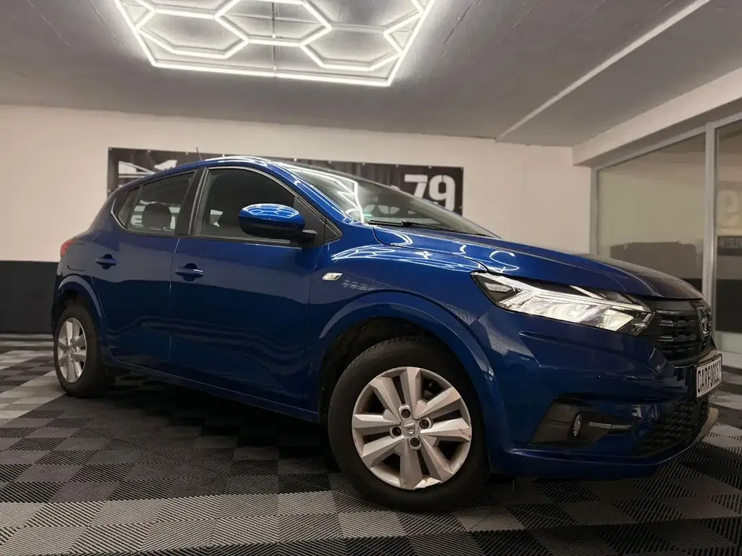 Dacia Sandero Comfort - foto 1