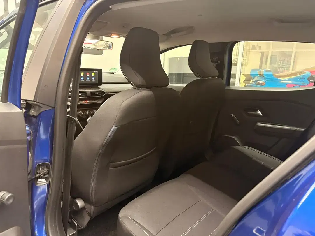 Dacia Sandero Comfort - foto 15