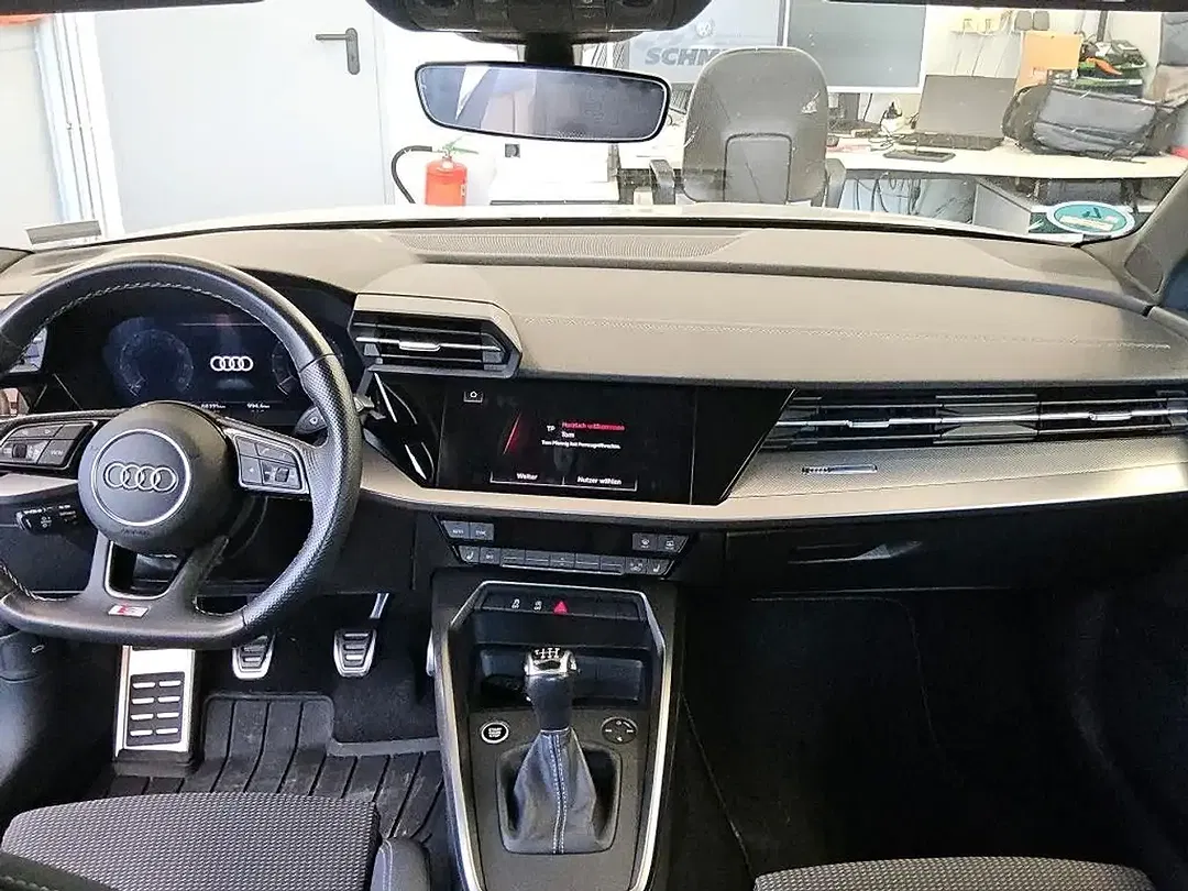 Audi A3 35 TFSI Matrix LED S line - Thumbnail 8