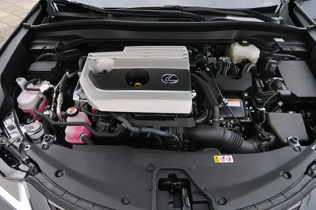 Lexus UX 250h F SPORT Design - Thumbnail 14