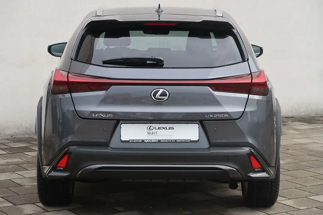 Lexus UX 250h F SPORT Design - Thumbnail 5