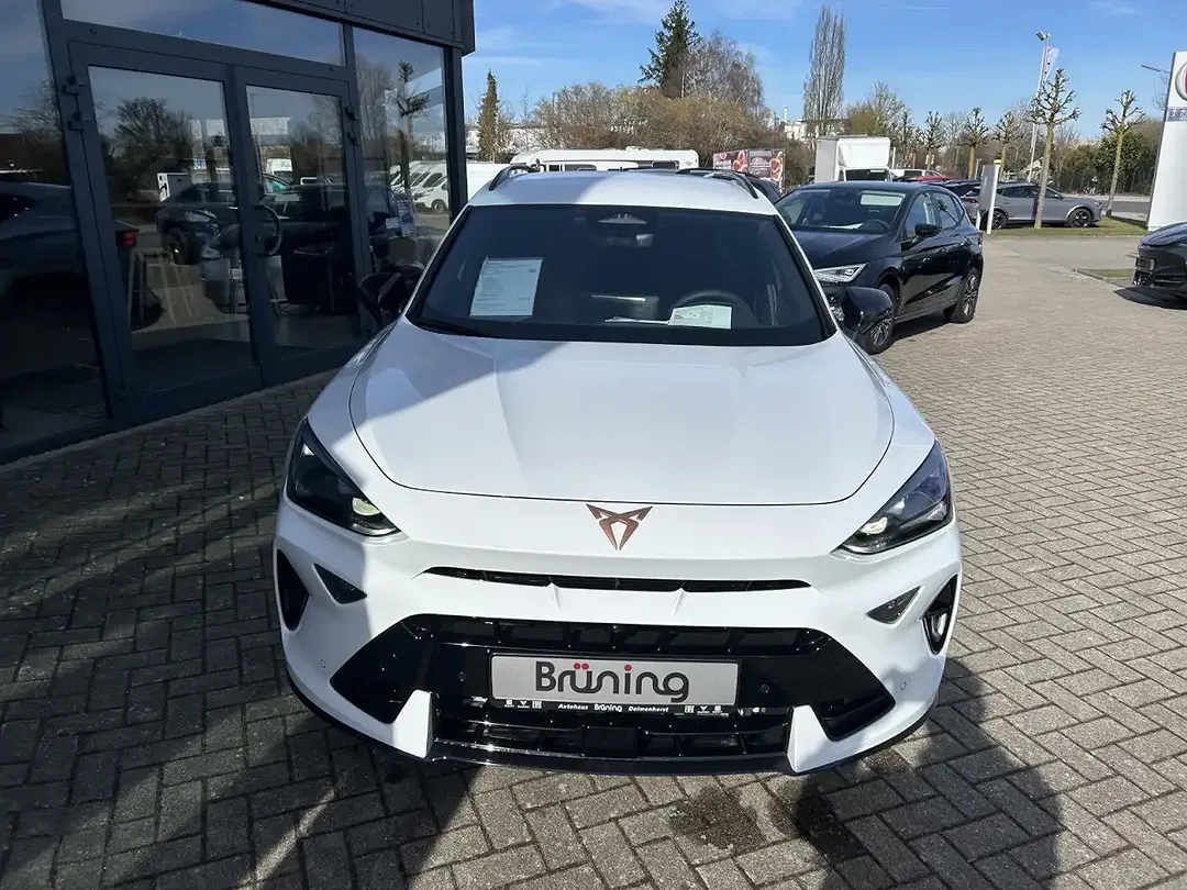 CUPRA Formentor 1.5 PHEV - Thumbnail 3
