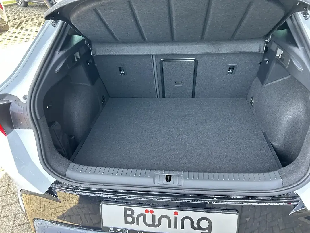CUPRA Formentor 1.5 PHEV - Thumbnail 8
