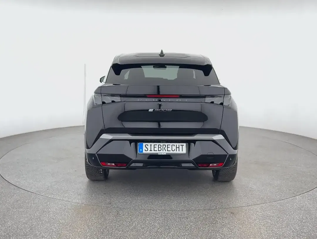 Peugeot 3008 GT - Thumbnail 4