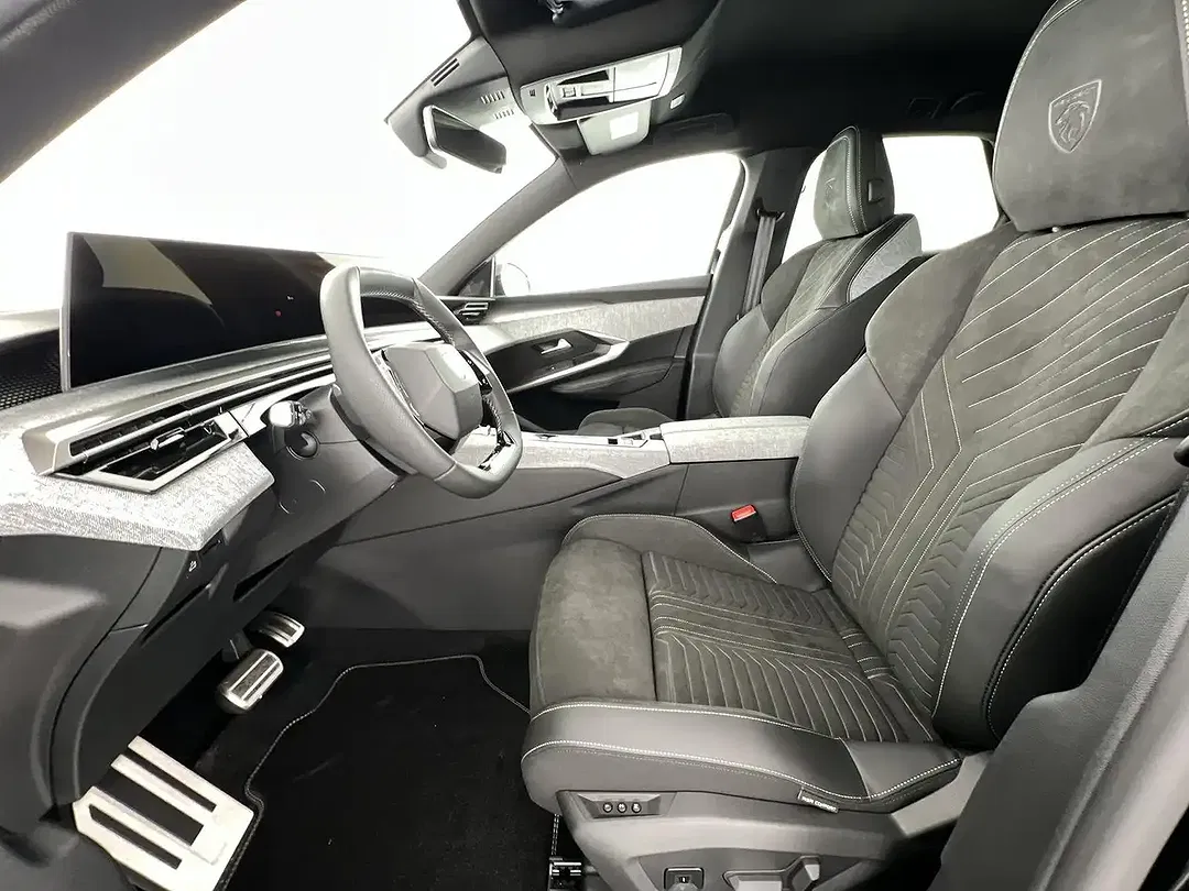 Peugeot 3008 GT - Thumbnail 7