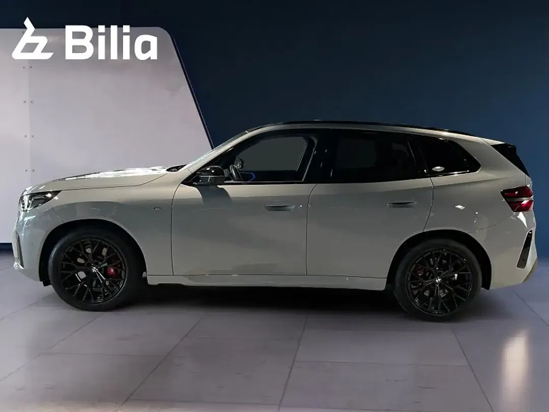 BMW X3 xDrive M50 - Thumbnail 3