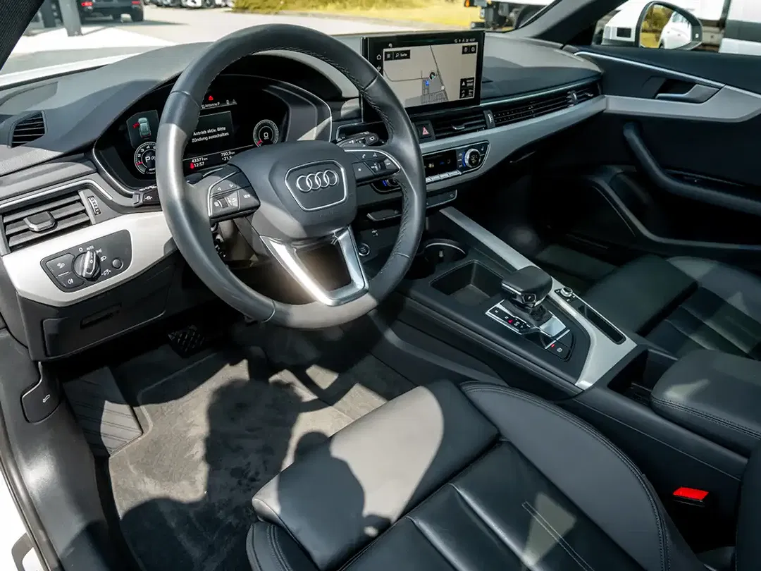Audi A4 35 2.0 TFSI Avant S line - Thumbnail 8