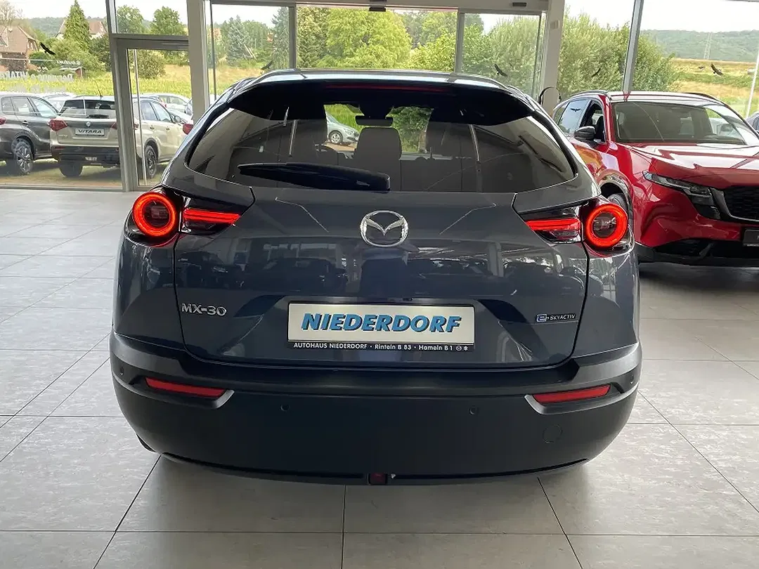 Mazda MX-30 EV Premium - Thumbnail 13