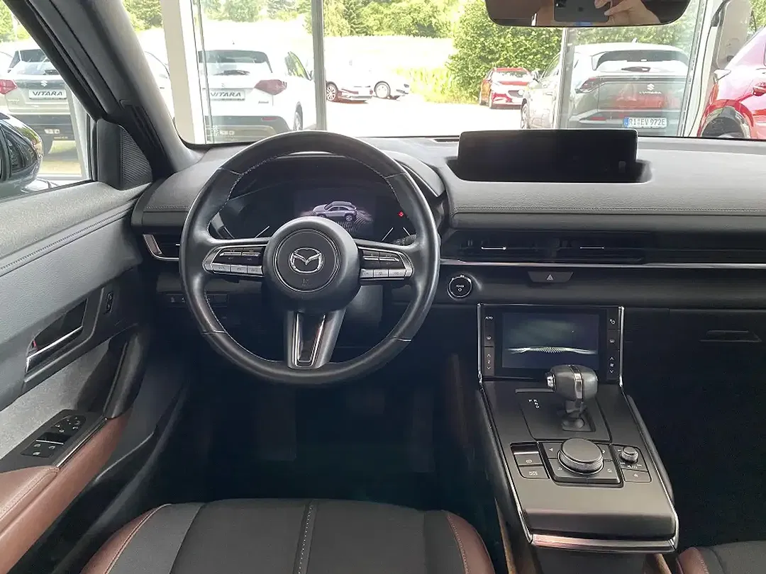 Mazda MX-30 EV Premium - Thumbnail 3