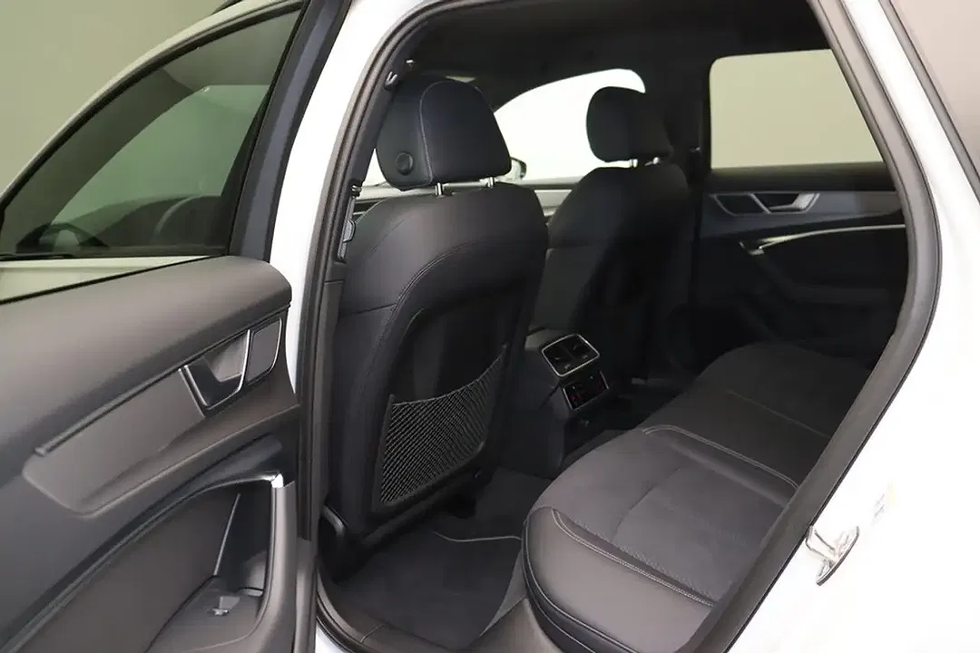 Audi A6 45 TFSI Matrix LED Avant S line - Thumbnail 11