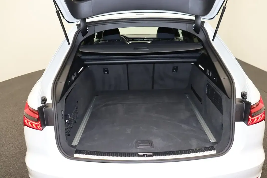 Audi A6 45 TFSI Matrix LED Avant S line - Thumbnail 12