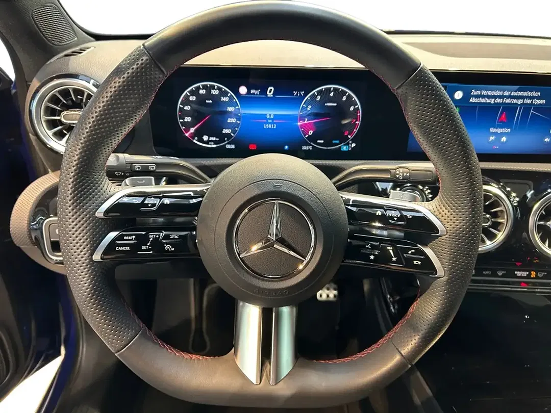Mercedes-Benz A 200 AUT AMG MBUX Night - Thumbnail 10