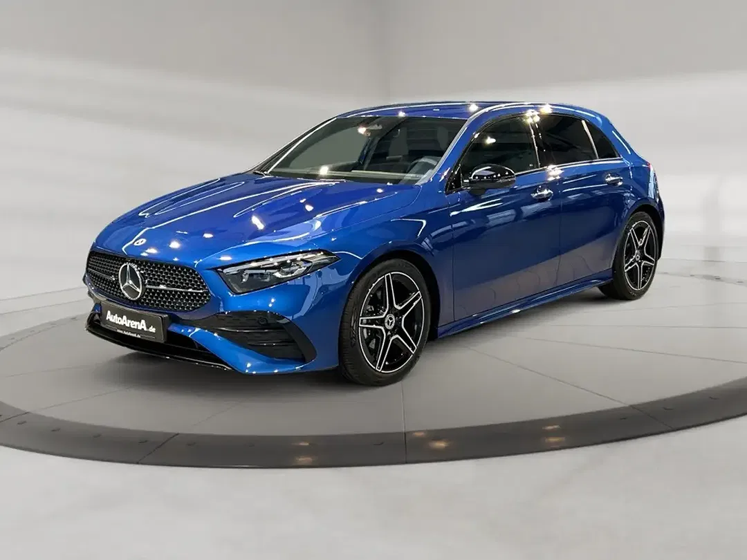 Mercedes-Benz A 200 AUT AMG MBUX Night - foto 1
