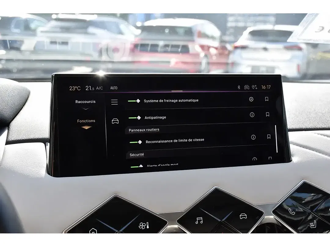 DS Automobiles DS 3 - foto 15