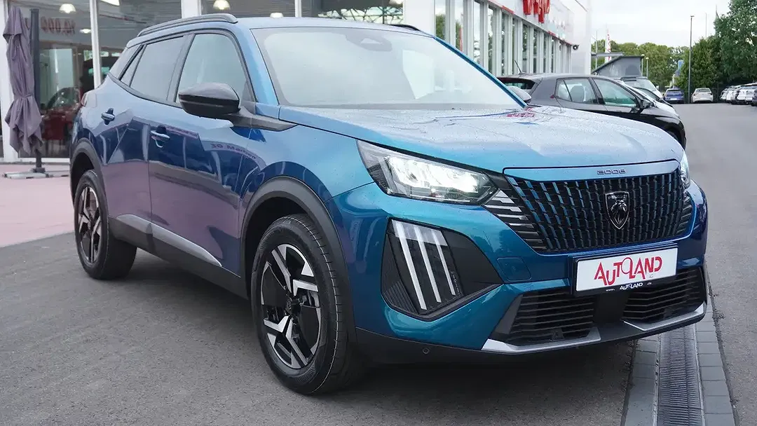 Peugeot 2008 PureTech - foto 2