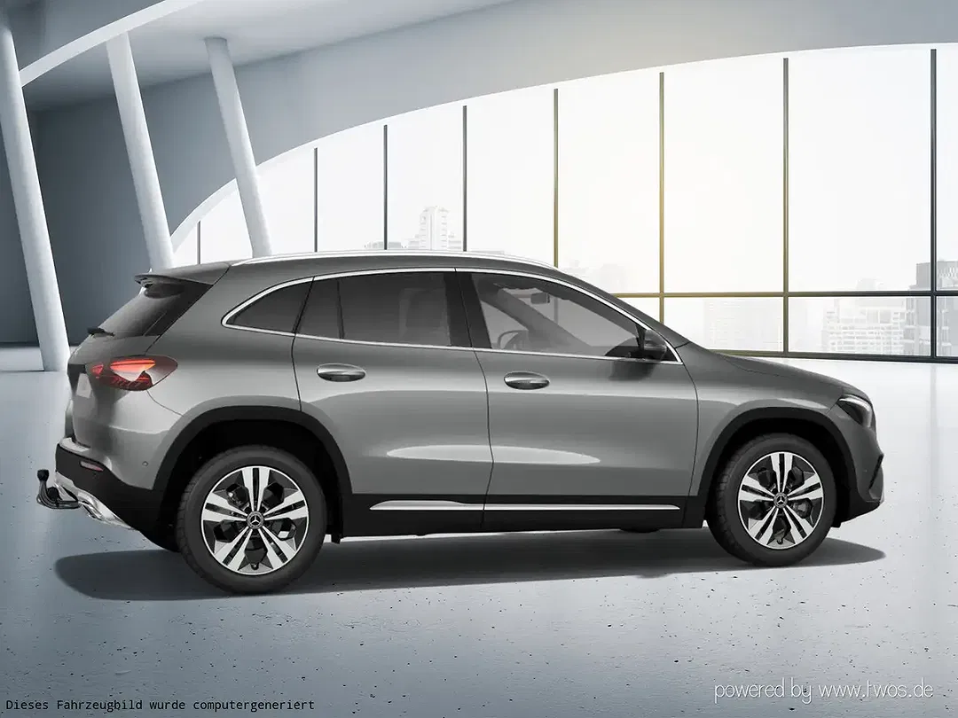 Mercedes-Benz GLA 200 - Thumbnail 11
